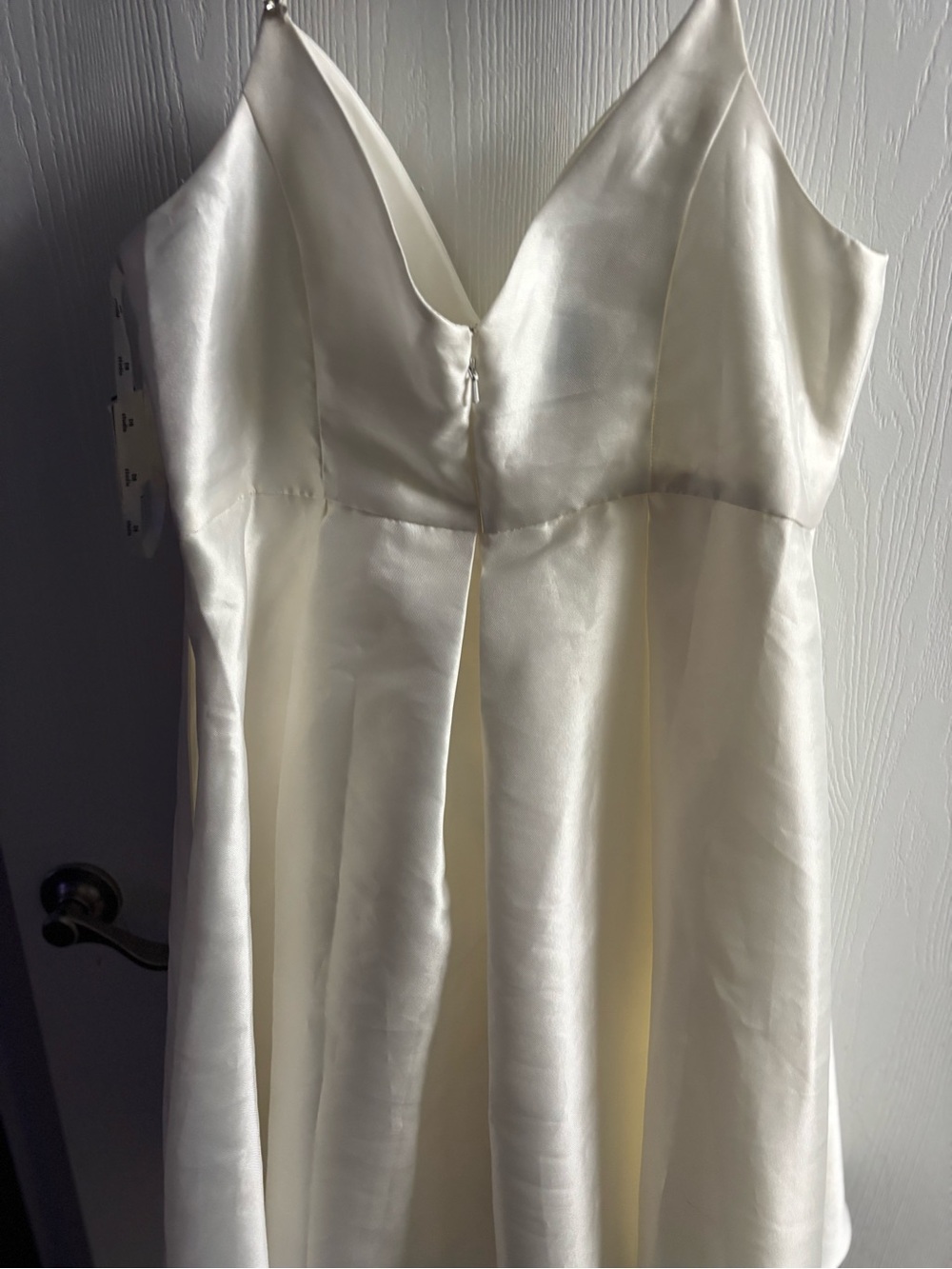 Ivory Bridal Dress with Beaded Straps - Picture 5 of 6
